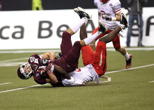 爱游戏电竞-英超球队动态调整体能负荷提升赛季表现,英超 队伍